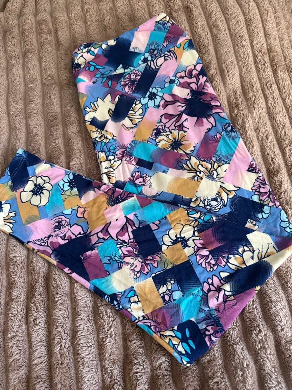 LLR TC2 Floral Multi-Color Stretch Leggings